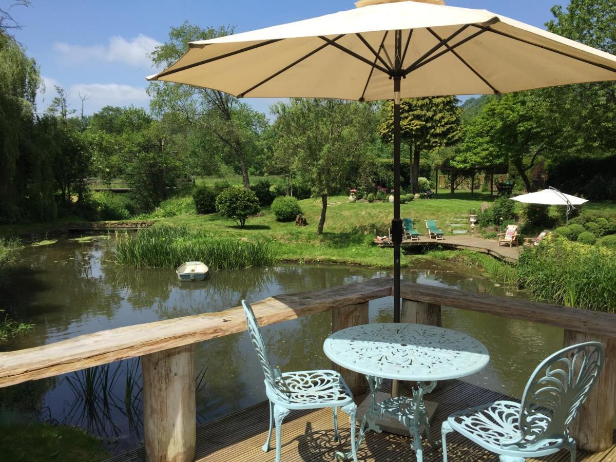 Castle Mill Bed And Breakfast ดอร์กิง ภายนอก รูปภาพ