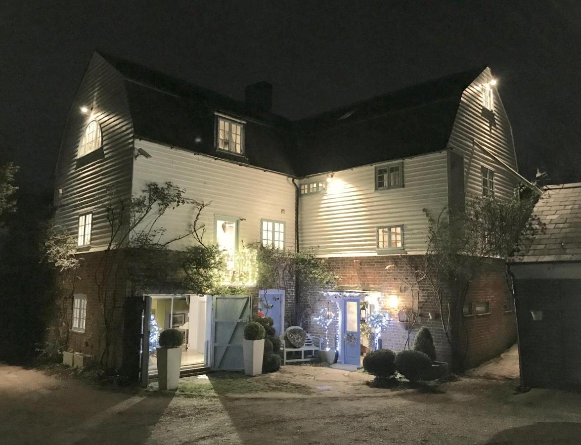 Castle Mill Bed And Breakfast ดอร์กิง ภายนอก รูปภาพ